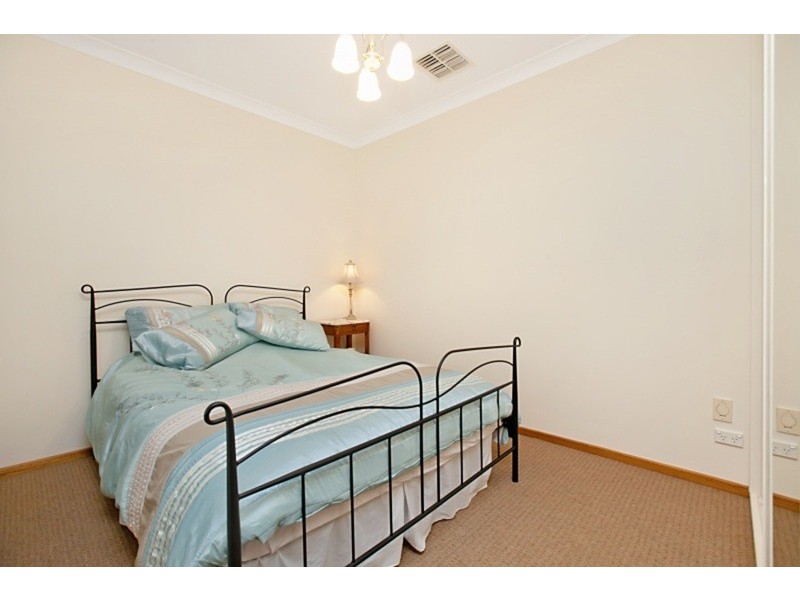 32 Prescott Street, Clearview SA 5085