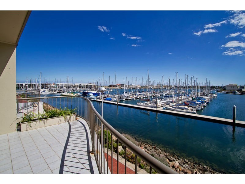 4/12 Arcadia Court, North Haven SA 5018