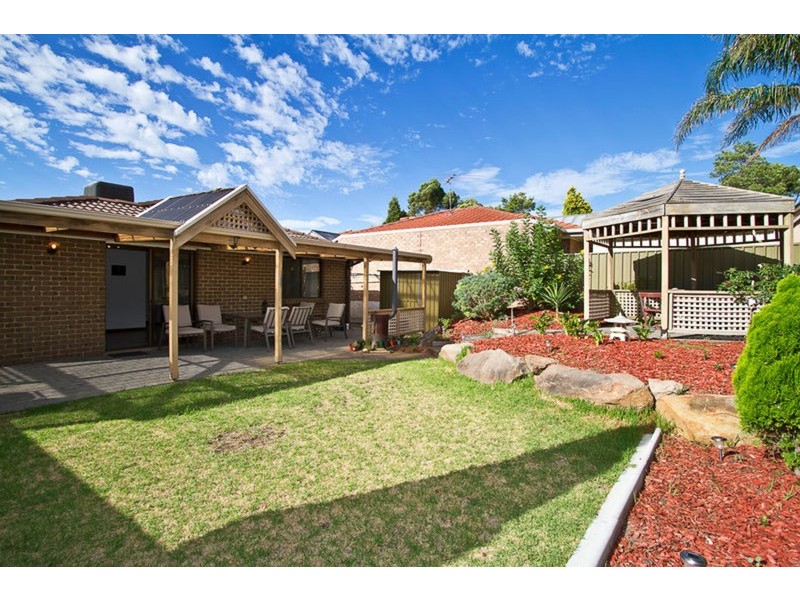 19 Castle Hill Place, Golden Grove SA 5125