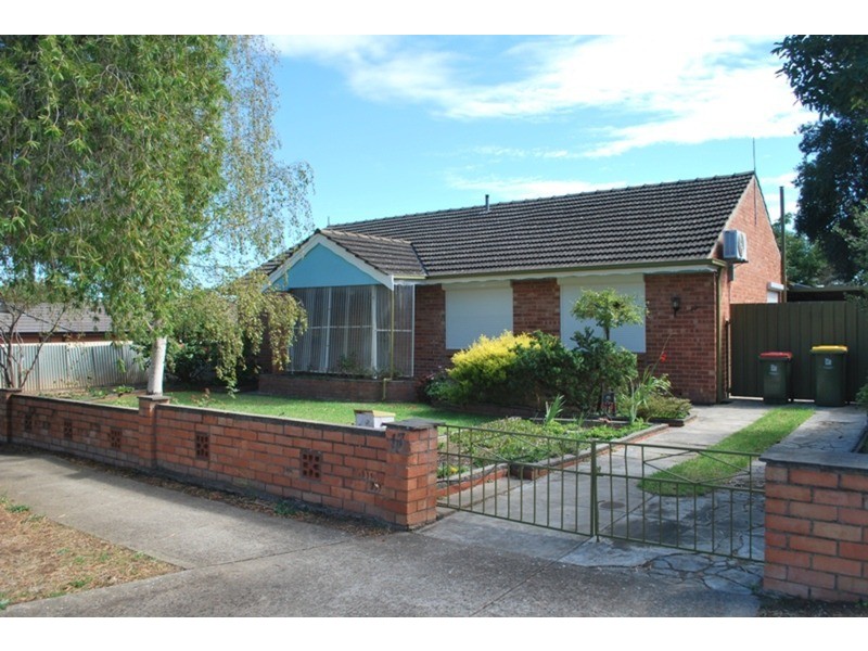 17 The Driveway, Holden Hill SA 5088