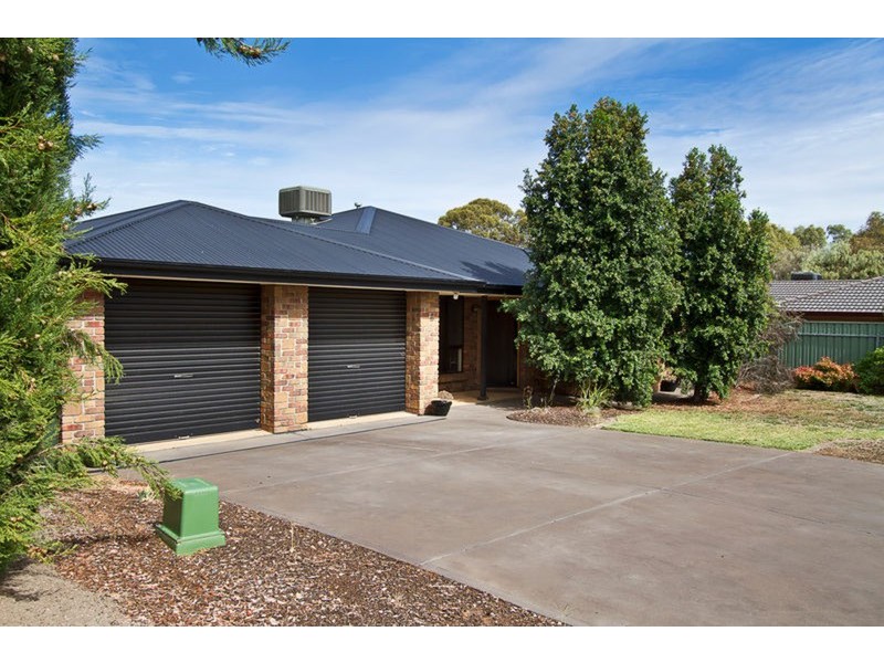 18 Toorak  Drive, Blakeview SA 5114