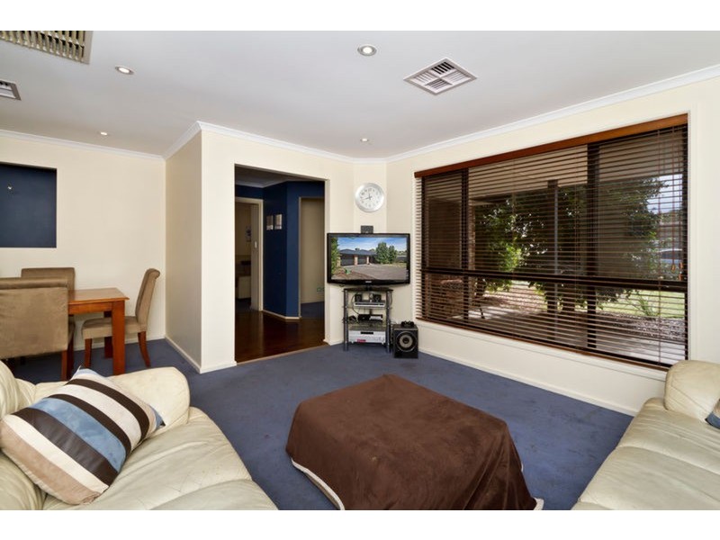18 Toorak  Drive, Blakeview SA 5114