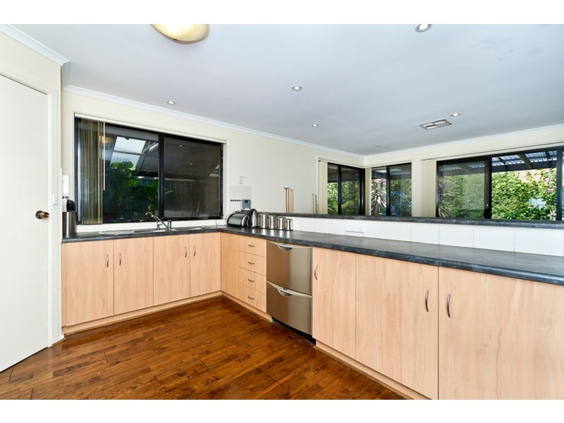 18 Toorak  Drive, Blakeview SA 5114