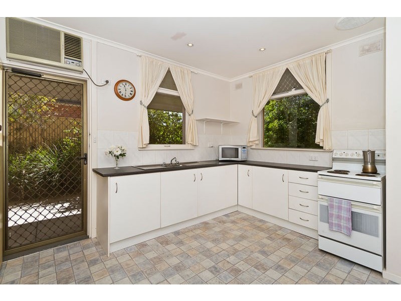 4 Oxford Street, Modbury SA 5092