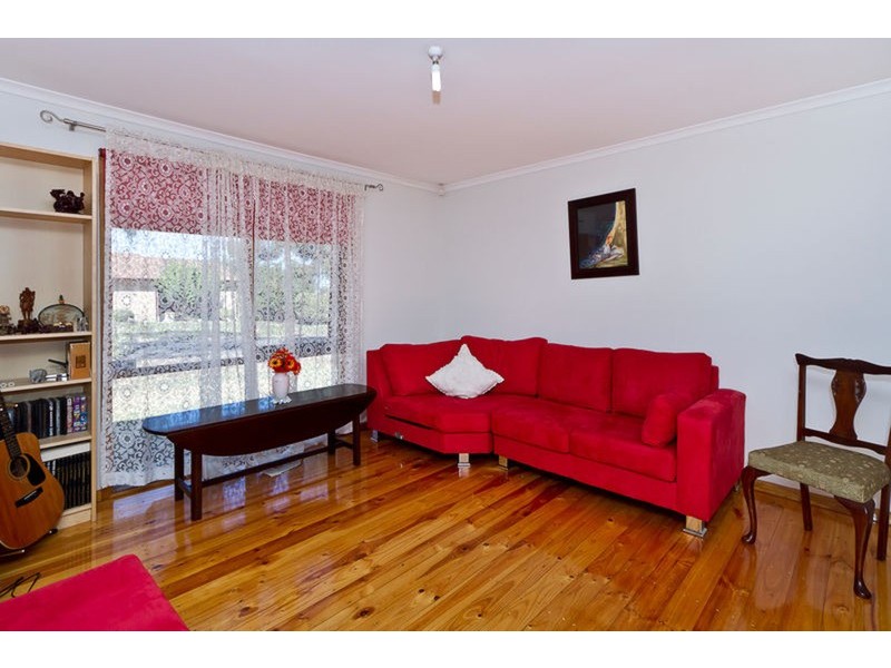 7 Polst Avenue, Para Vista SA 5093