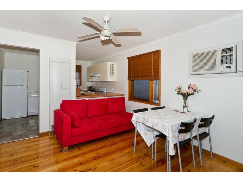 7 Polst Avenue, Para Vista SA 5093