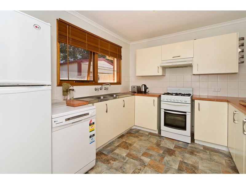 7 Polst Avenue, Para Vista SA 5093