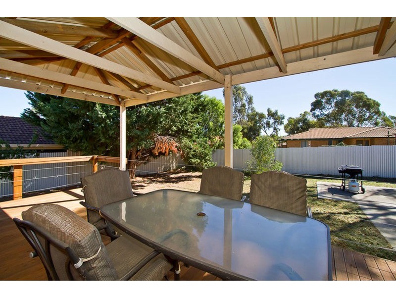 7 Polst Avenue, Para Vista SA 5093