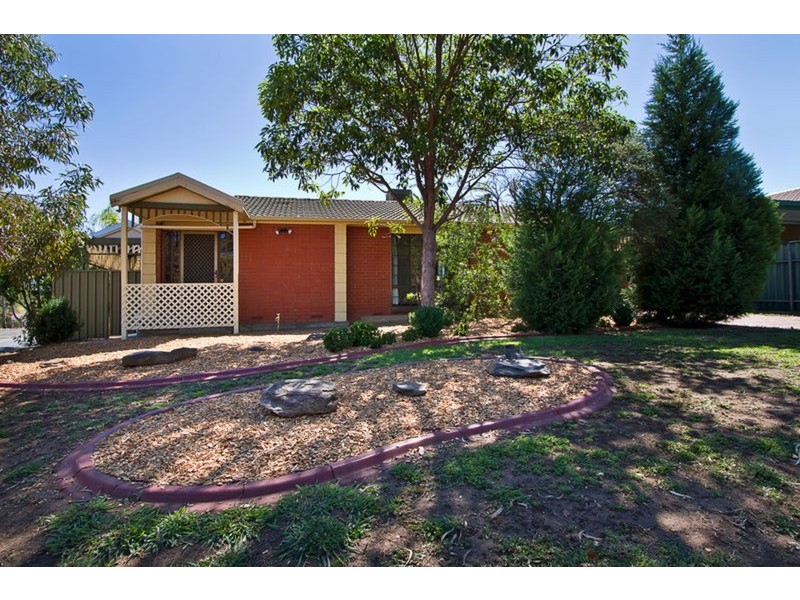 2 Yurlondi Drive, Surrey Downs SA 5126