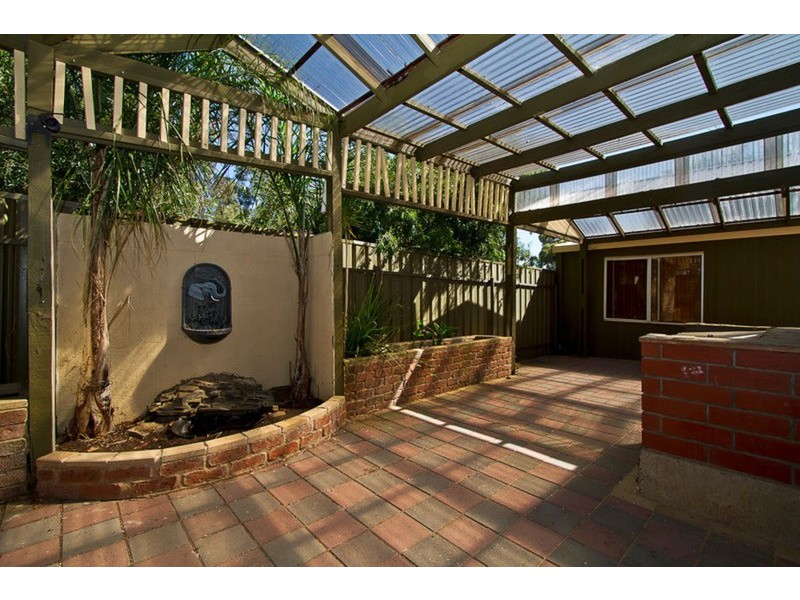 2 Yurlondi Drive, Surrey Downs SA 5126