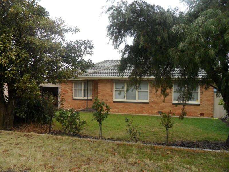 12 Madiera  Avenue, Hope Valley SA 5090