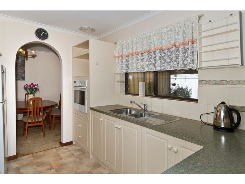 11 Brolga Street, Modbury Heights SA 5092