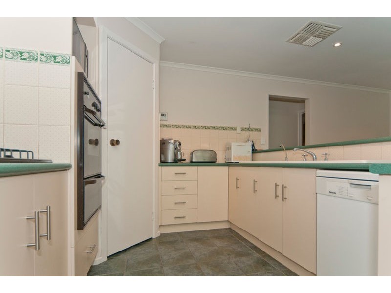 9 Mary Leonard Drive, Ingle Farm SA 5098