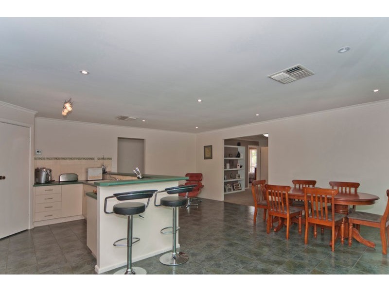 9 Mary Leonard Drive, Ingle Farm SA 5098