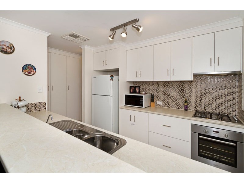 4 Toulon Place, Greenwith SA 5125