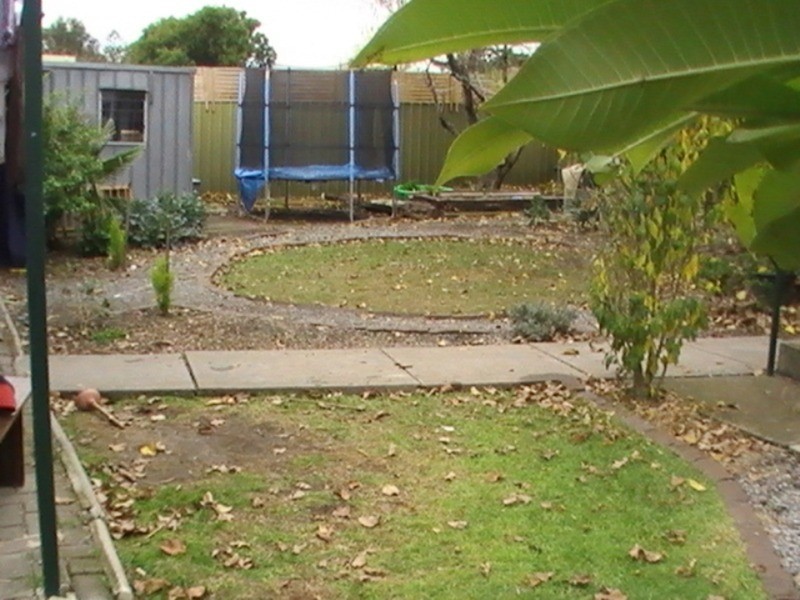 11 Nottingham Crescent, Valley View SA 5093