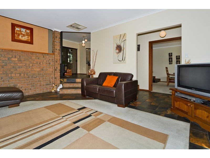 11 Lilac Street, Tea Tree Gully SA 5091