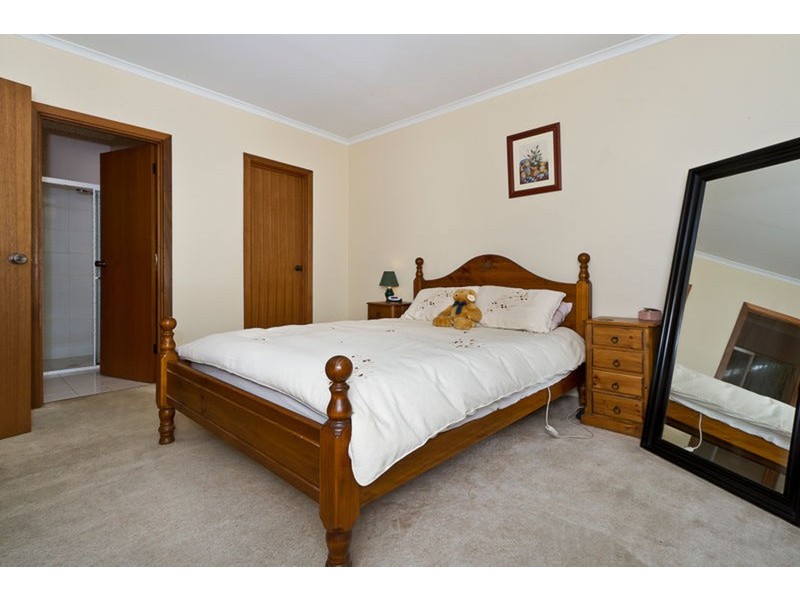 11 Lilac Street, Tea Tree Gully SA 5091