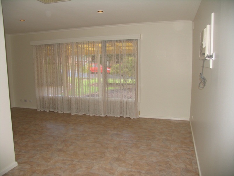 8 Makin Road, Ingle Farm SA 5098