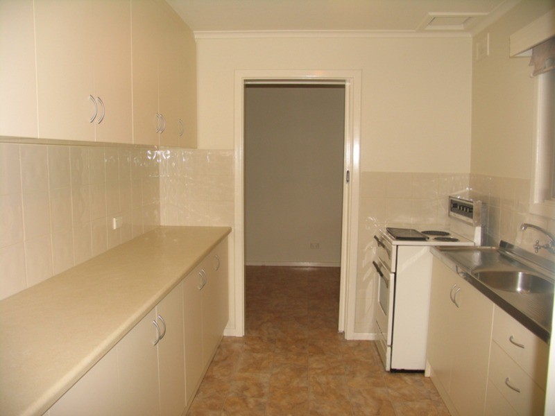 8 Makin Road, Ingle Farm SA 5098