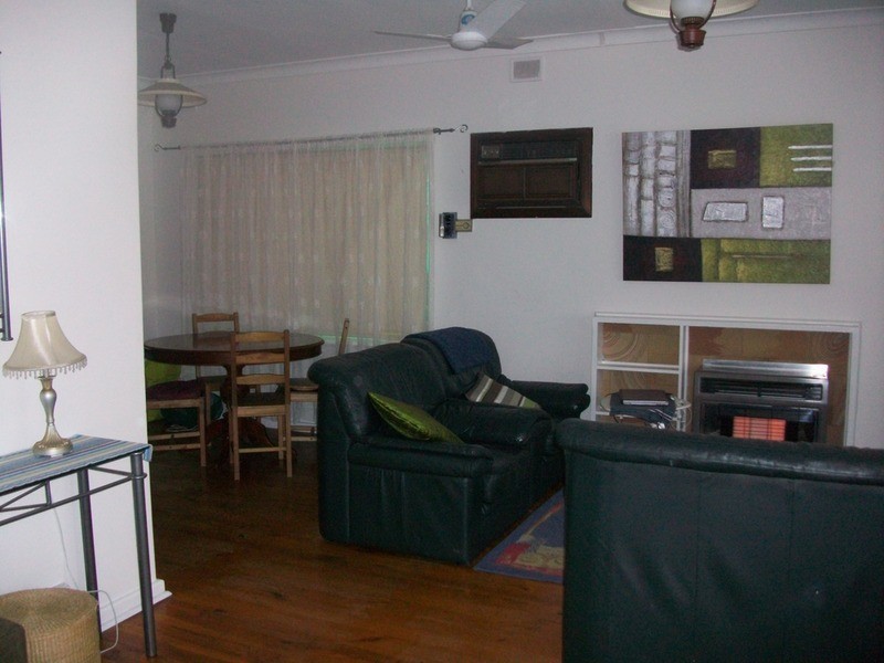 11 Stevens Avenue, Para Hills SA 5096