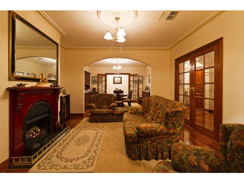 6 Trenoweth Close, Greenwith SA 5125