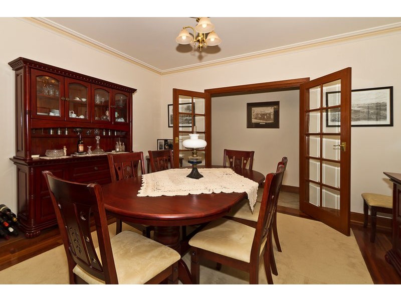 6 Trenoweth Close, Greenwith SA 5125