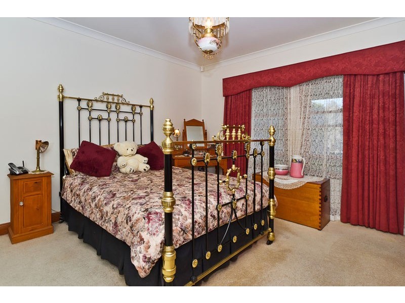 6 Trenoweth Close, Greenwith SA 5125