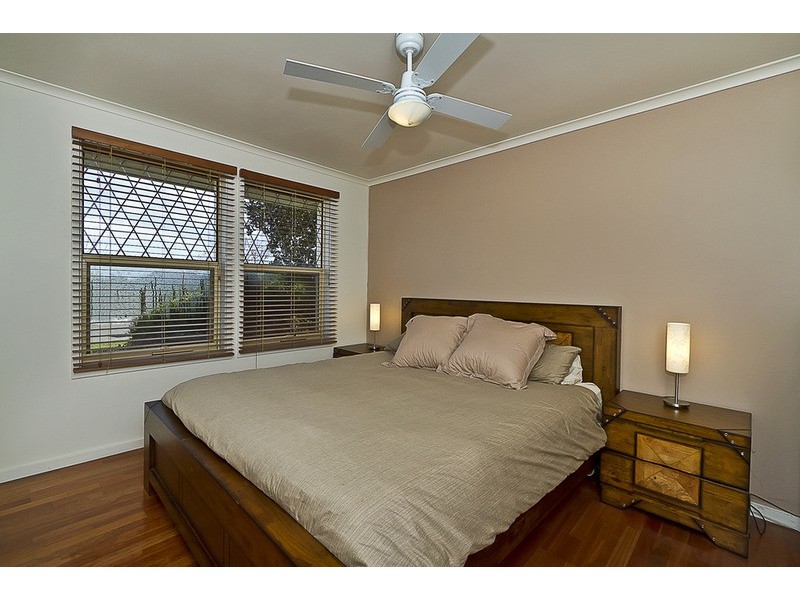 33 Laburnum Drive, Greenwith SA 5125