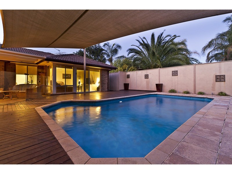 2 Holyoake Court, Hillbank SA 5112