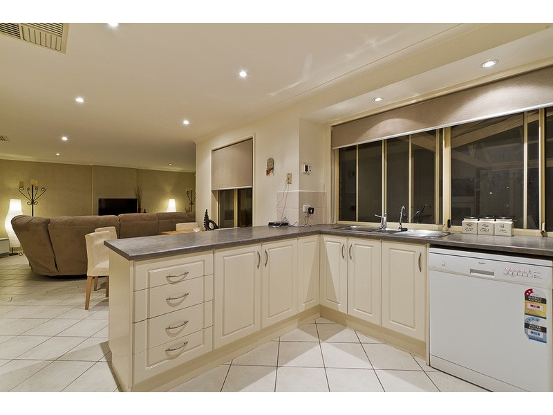 2 Holyoake Court, Hillbank SA 5112