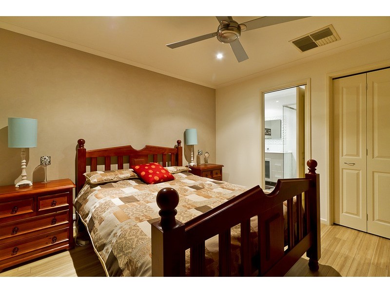 2 Holyoake Court, Hillbank SA 5112