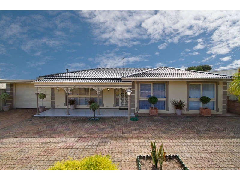 26 Wynn Vale Drive, Gulfview Heights SA 5096