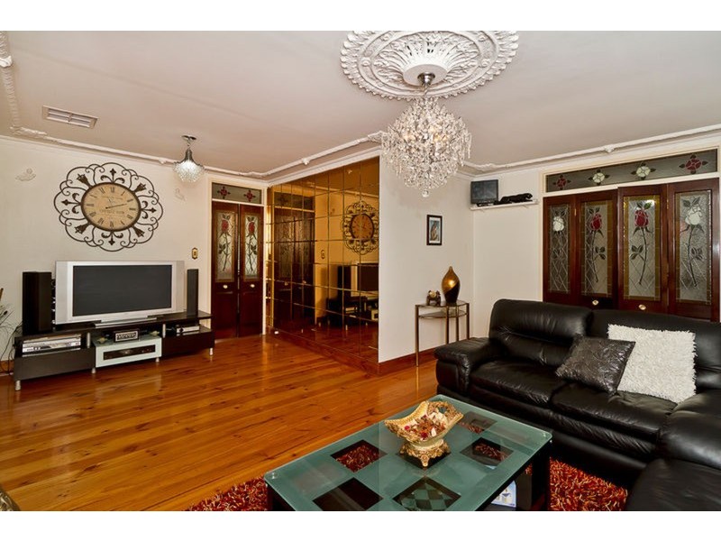 26 Wynn Vale Drive, Gulfview Heights SA 5096