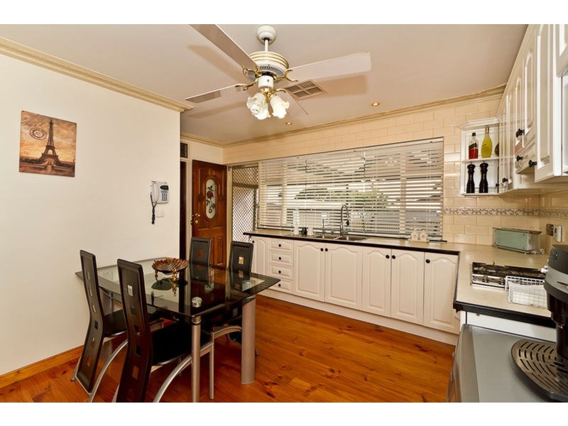 26 Wynn Vale Drive, Gulfview Heights SA 5096