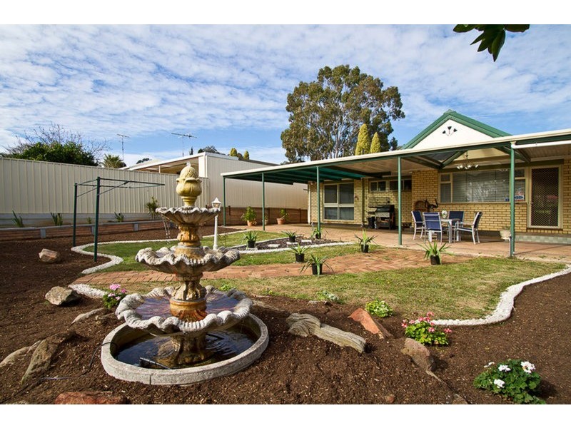 26 Wynn Vale Drive, Gulfview Heights SA 5096