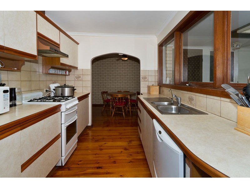 5 Tresauget Street, Modbury Heights SA 5092