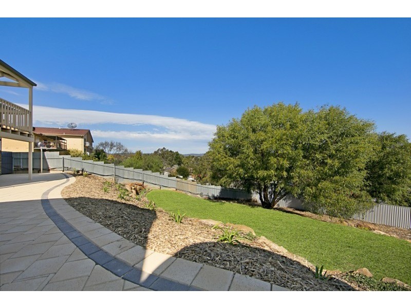 19 Flinders Drive, Valley View SA 5093