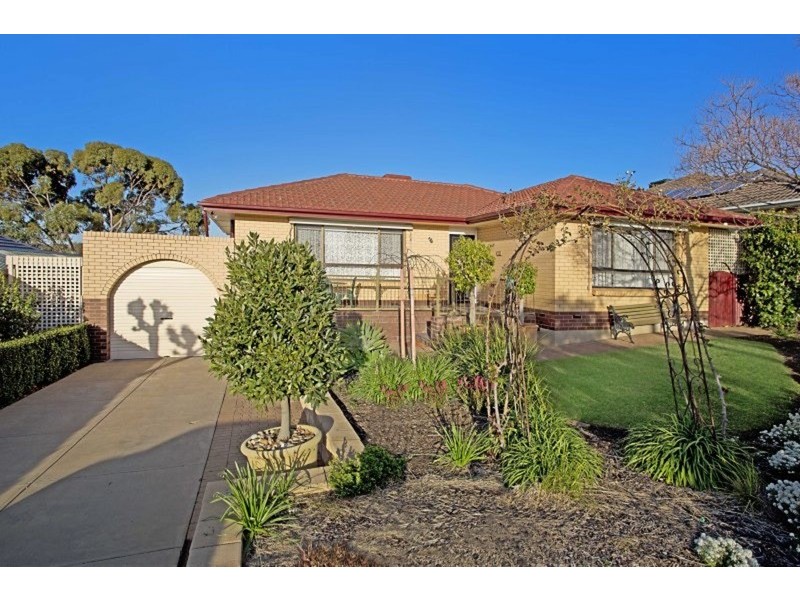 44 Rutherglen Avenue, Valley View SA 5093