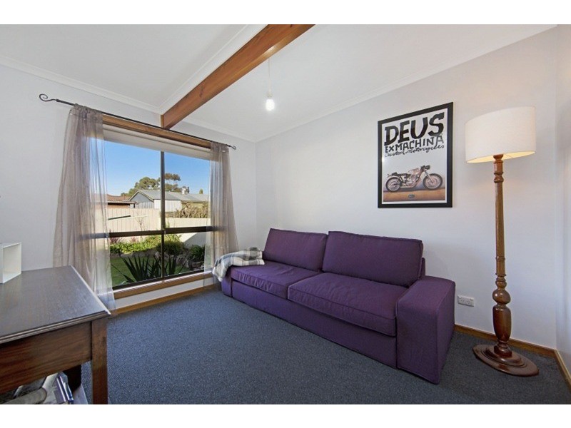 44 Rutherglen Avenue, Valley View SA 5093