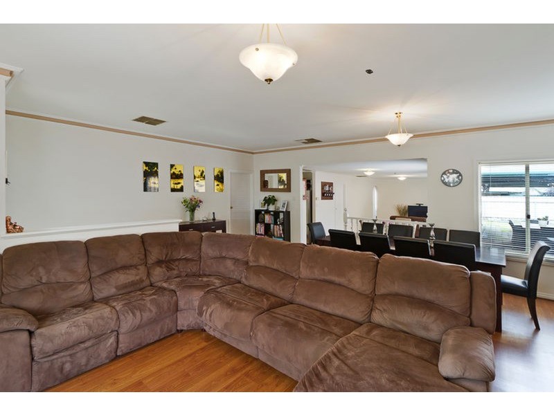 11 Stillwell Court, Greenwith SA 5125