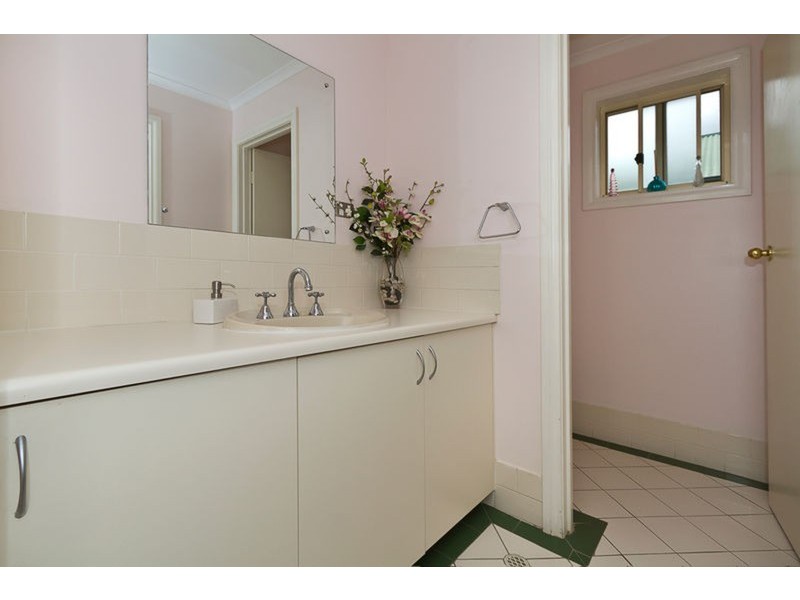 11 Stillwell Court, Greenwith SA 5125