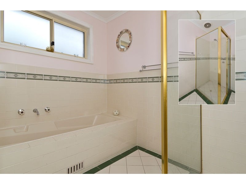 11 Stillwell Court, Greenwith SA 5125