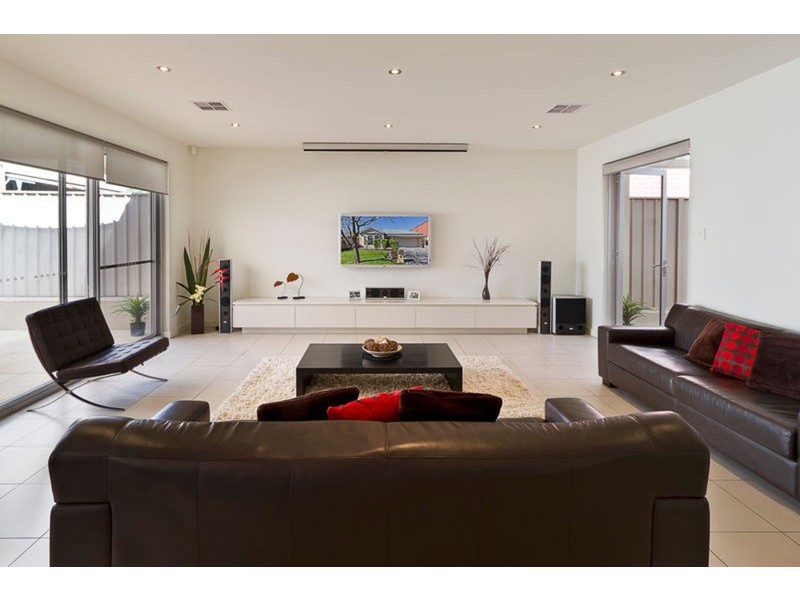 11 Almond  Grove, Magill SA 5072