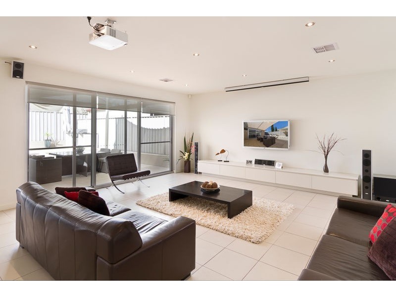 11 Almond  Grove, Magill SA 5072
