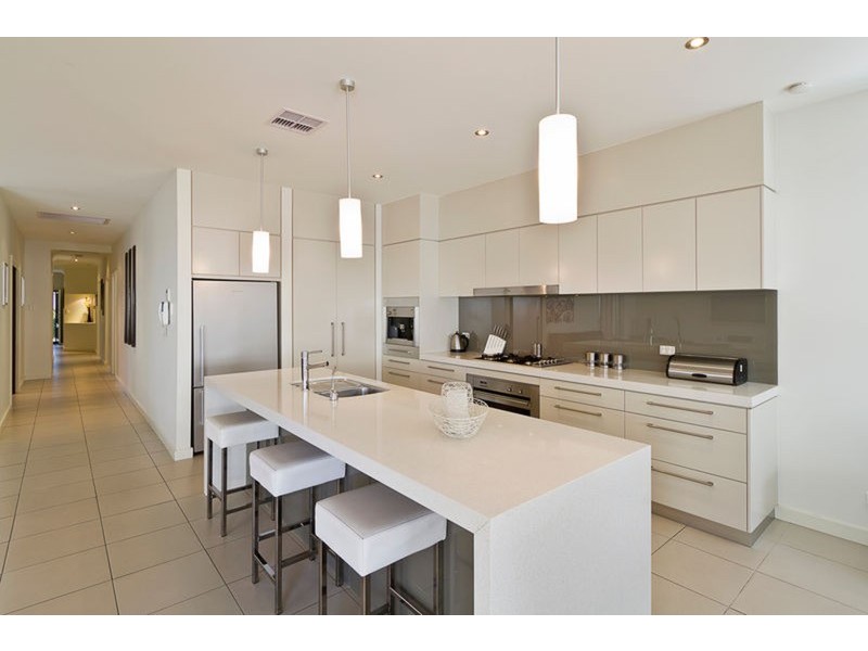 11 Almond  Grove, Magill SA 5072