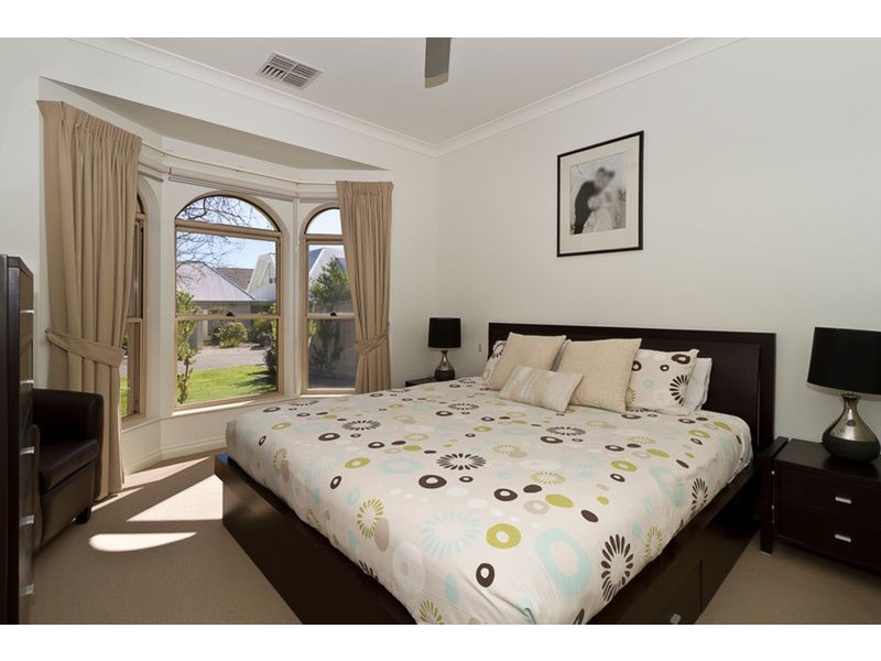 11 Almond  Grove, Magill SA 5072