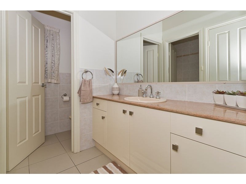 11 Almond  Grove, Magill SA 5072