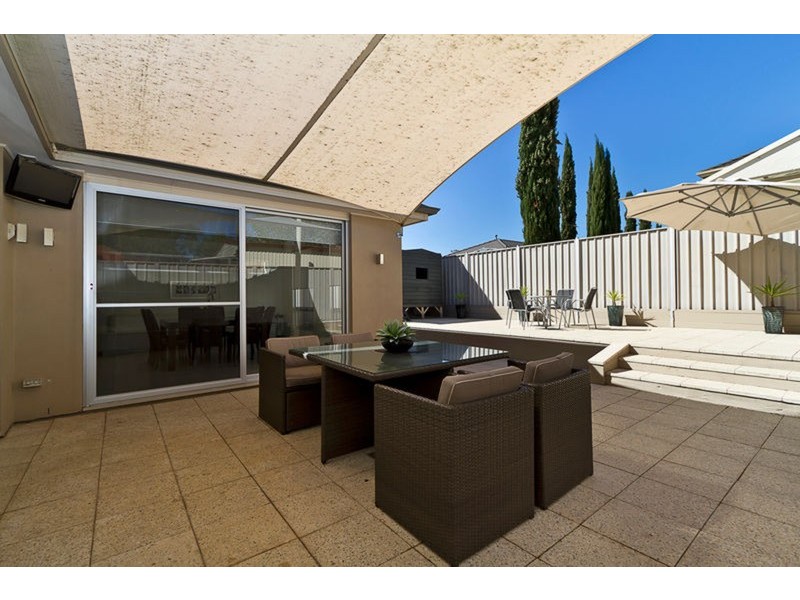 11 Almond  Grove, Magill SA 5072