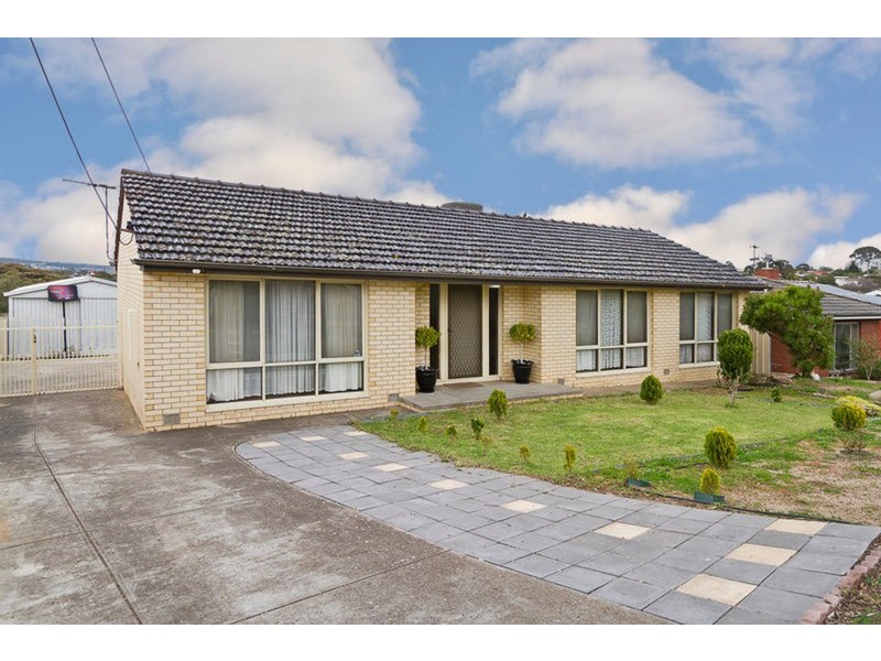 2 Wren Street, O’halloran Hill SA 5158